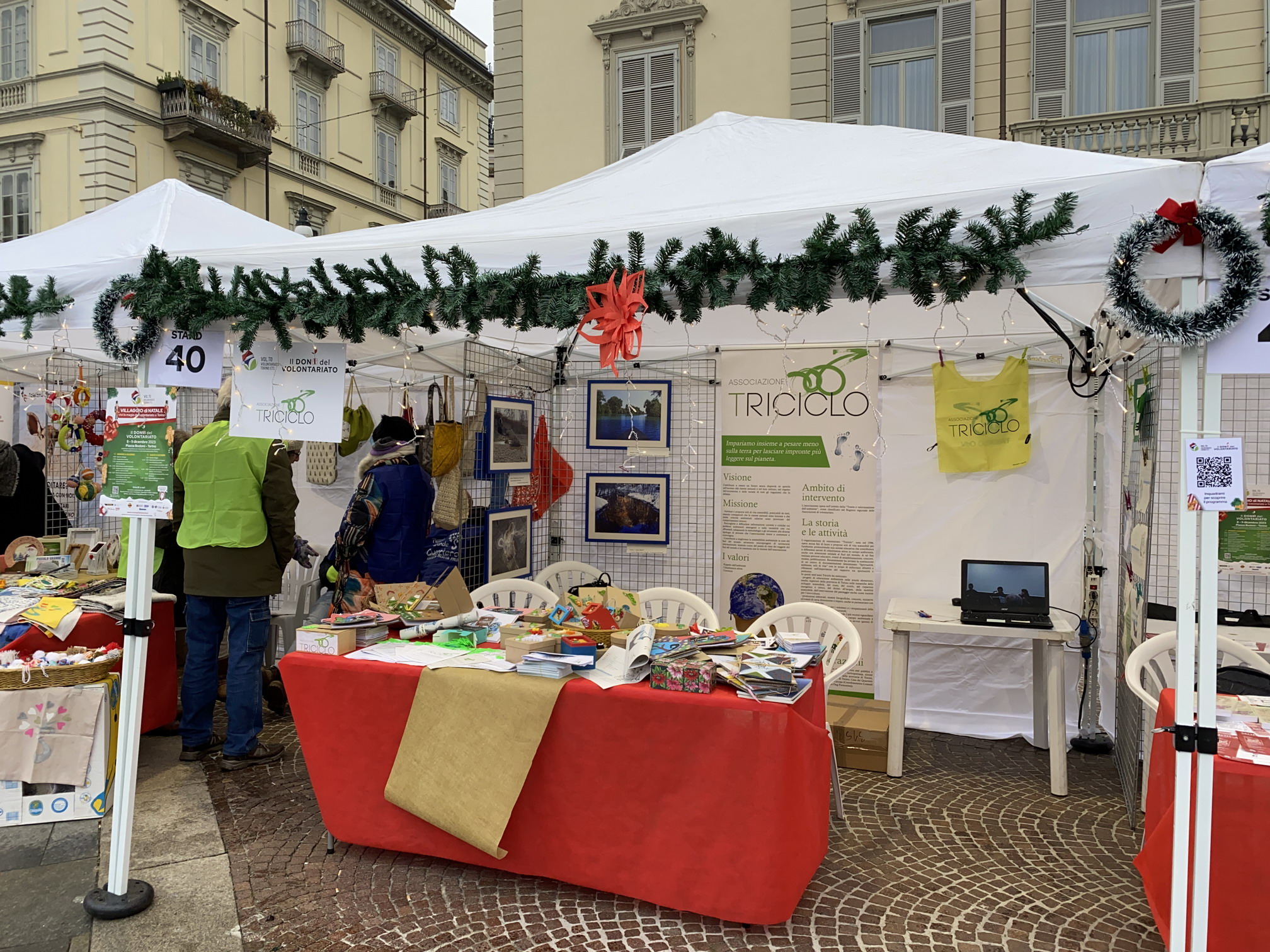 Lo stand