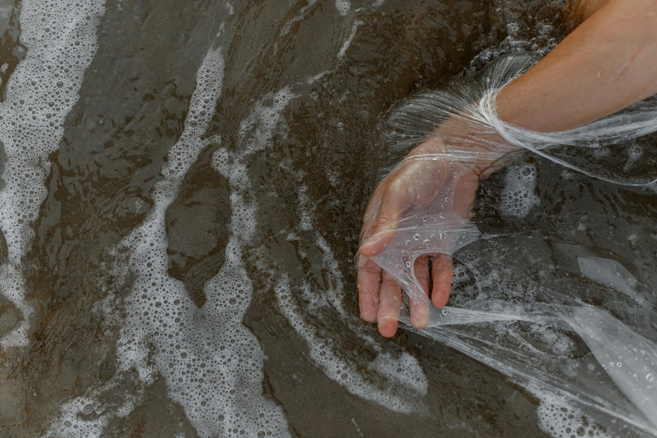 Acqua inquinata da prodotti chimici