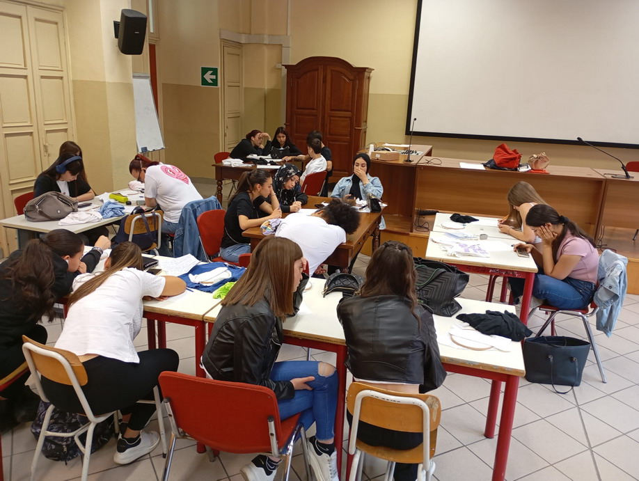 Studenti del Plana durante il workshop Studenti del Plana durante il workshop
