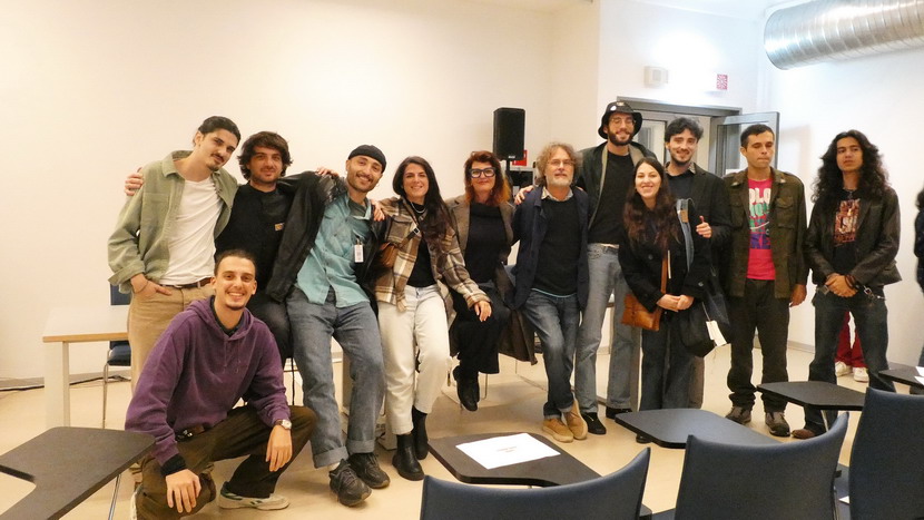 Foto di gruppo dei filmmaker con Sara Conforti Hòfer