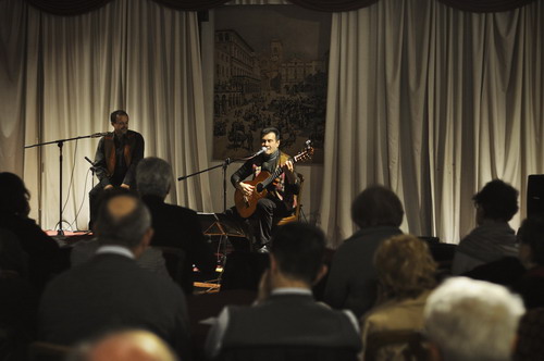 Miguel Acosta e Massimo Rosada in un momento della loro esibizione Noche de luna06r