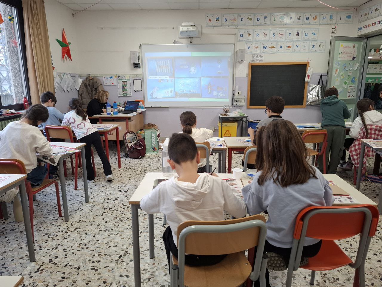 Studenti al lavoro Studenti al lavoro